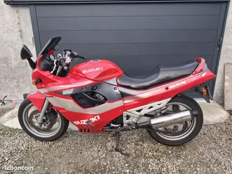 suzuki 750 gsxf