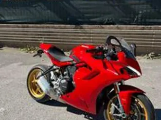 ducati supersport 950