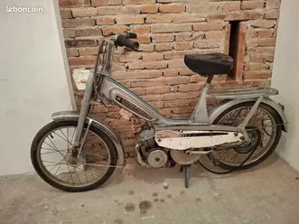 mobylette motobécane modèle 40