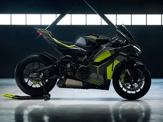 2026 ducati panigale v4 lamborghini