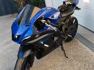 yamaha r7