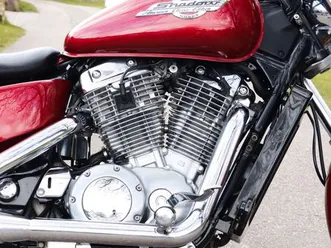 honda vt 1100 shadow