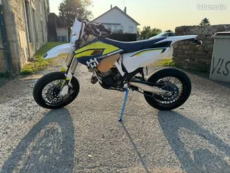 125 supermotard