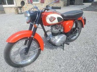 1966 bsa c15 a vendre