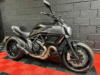 2016 ducati diavel a vendre