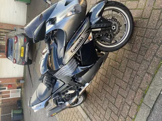 2012 kawasaki zzr 1400