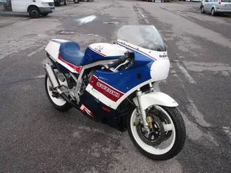 1986 suzuki gsx r 750 a vendre