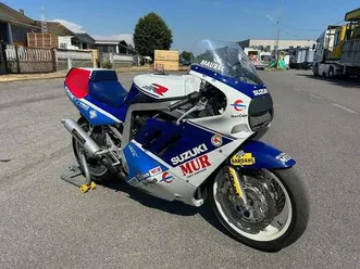 1990 suzuki gsx r 750 a vendre