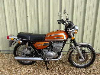 suzuki gt250 1974 ram air classic 2 stroke, tax & mot exempt a vendre
