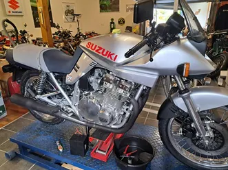 1982 suzuki katana 1100