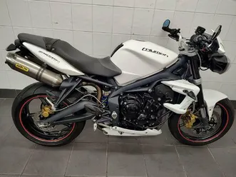 2012 triumph street triple r a vendre