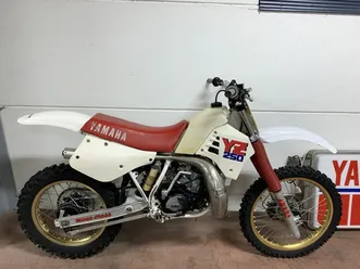 1987 yamaha yz 250 a vendre