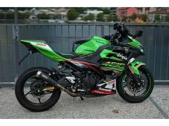kawasaki ninja 400 verde