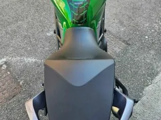 moto beneli 752s très bonne état
