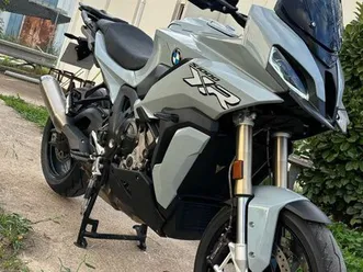 s1000xr akrapovic