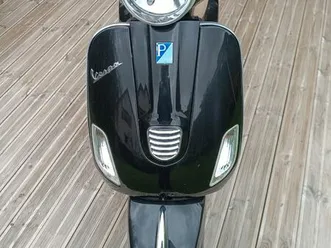 scooter vespa
