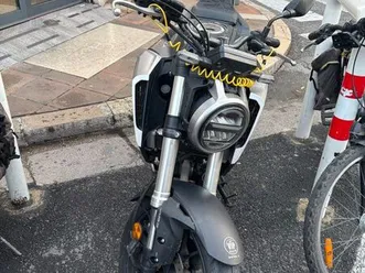 moto cb125r