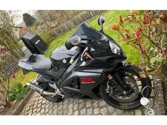 suzuki - gsxr 1000 k7