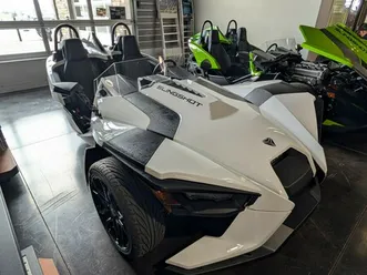 2023 slingshot slingshot s w/ technology package 1 - manual
