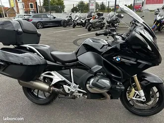 bmw r 1250 rt triple black