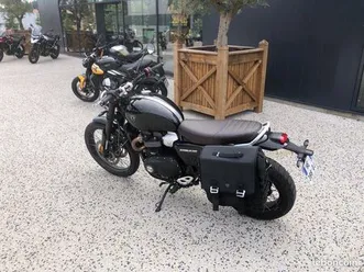 1200 scrambler x triumph