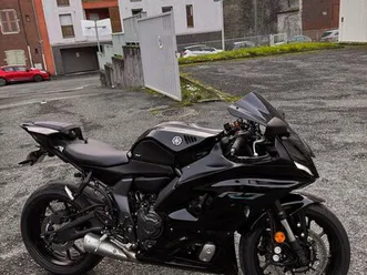 ?️ yamaha r7 a2 – 2023 – 5 800 km – pack sport – état proche du neuf