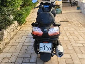 vendo max sym 600i lagos (são sebastião e santa maria)