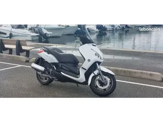yamaha xmax 125