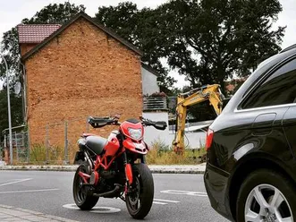 ducati hypermotard 1100 / 1100s