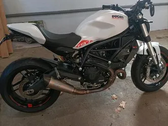ducati monster 797