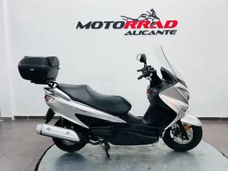 suzuki - burgman 200 abs