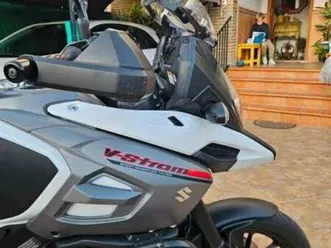 suzuki - v-strom 1000