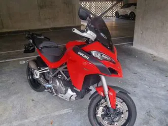 ducati multistrada 1260 s met volledige kofferset rood