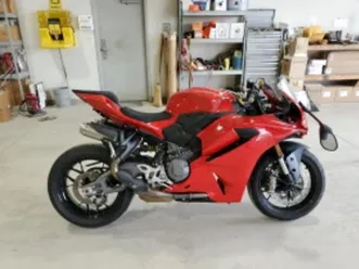 ducati panigale v2