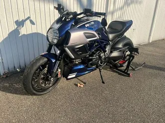 ducati diavel white stripe amg /chromo