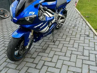 yamaha r1 rn04