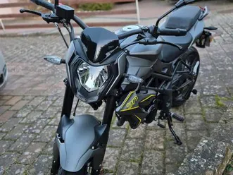 benelli bn125 cbs