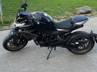 cfmoto 800nk - ez 10/2024, nur 400 km, wie neu