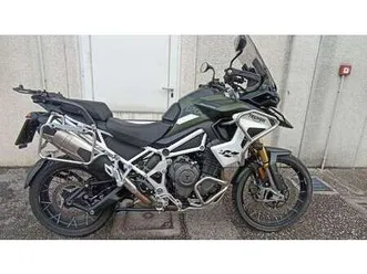 triumph tiger explorer verde