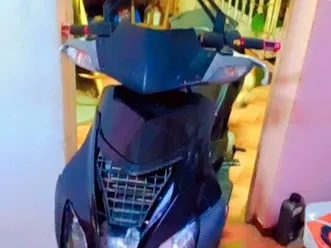 scooter sr 50roule très bien rien n'a dire