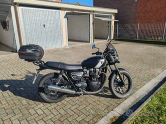 triumph speed twin 900. 2024. km 3500