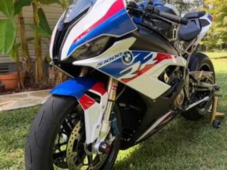 bmw s1000rr m-package