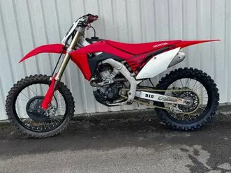 2021 honda crf 250r and 2022 ktm 250 rs