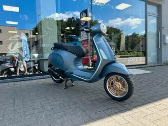② vespa primavera 125 cc officana 8