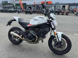 ducati monster 797 a2
