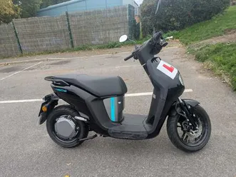 yamaha neos scooter electric automatic (3 ps)