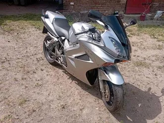 honda vfr 800