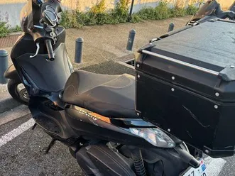 berverly 350 noir 2021