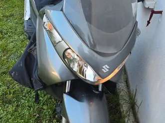 vente scooter suzuki burgam 125