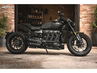 triumph rocket 3r storm 2025 garantie 5 ans